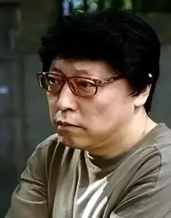 倪大红影视圈的面瘫影帝倪萍的表妹夫难怪如今大红大紫