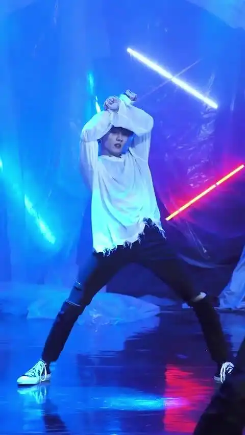 钓系爱豆马嘉祺破风theeve直拍谁看谁被钓