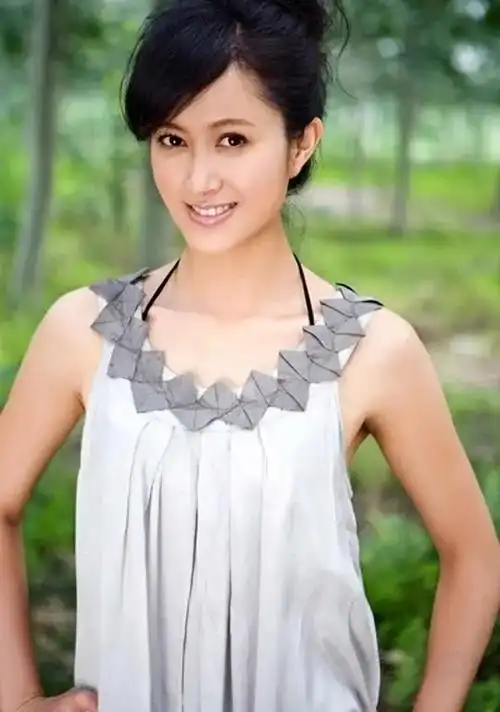 (中国影人) 袁志博