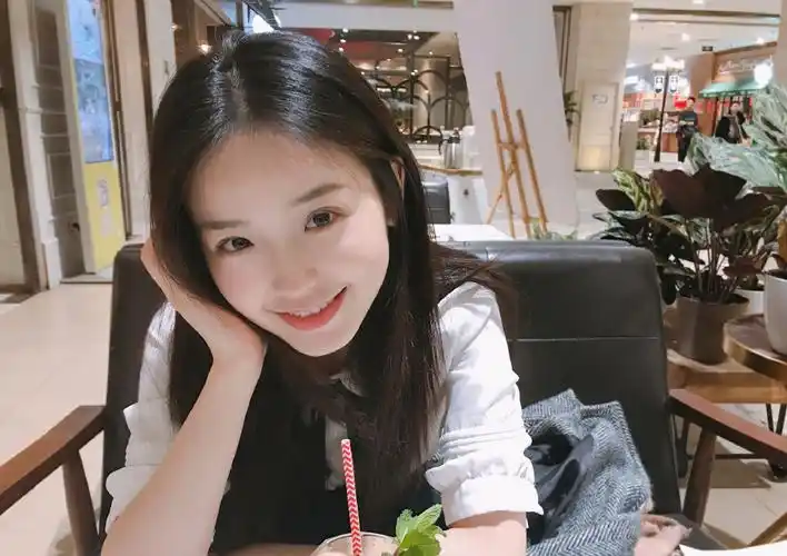 金雯昕图片金雯昕生活照片图片