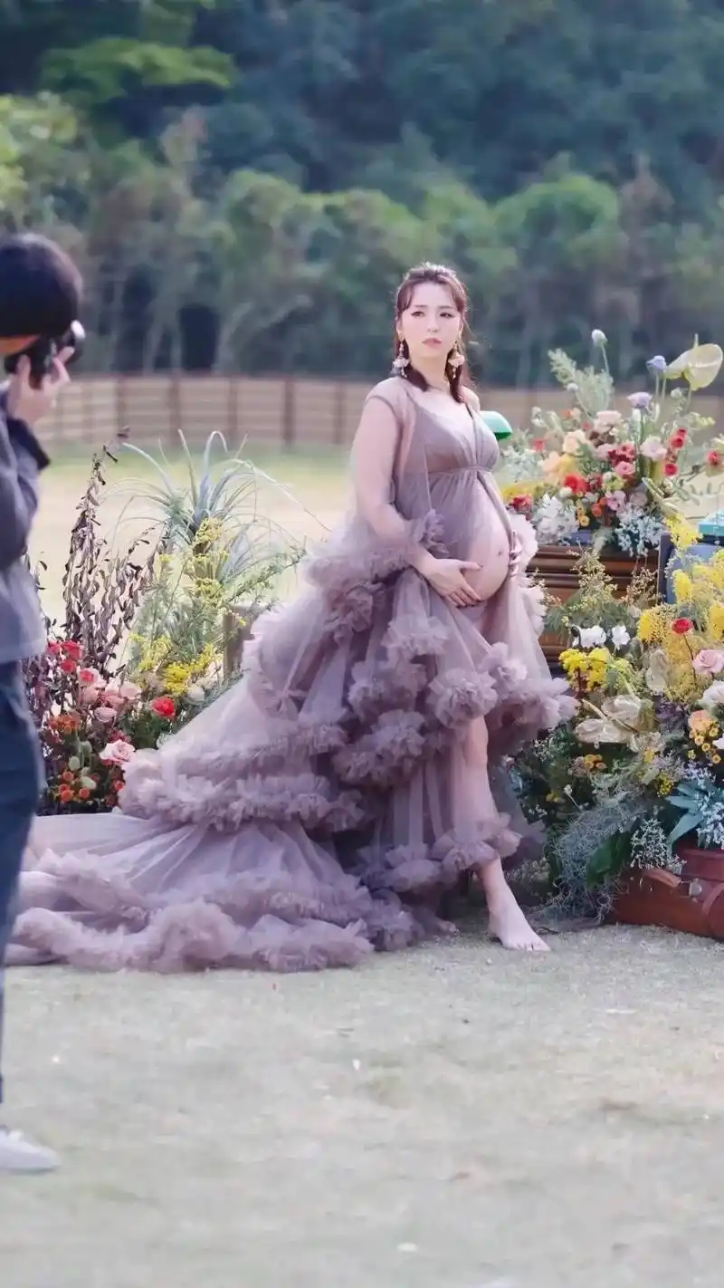 tvb女星怀第2胎不到5个月!孕照曝光身材极为丰满!_孙慧雪_花园_riley