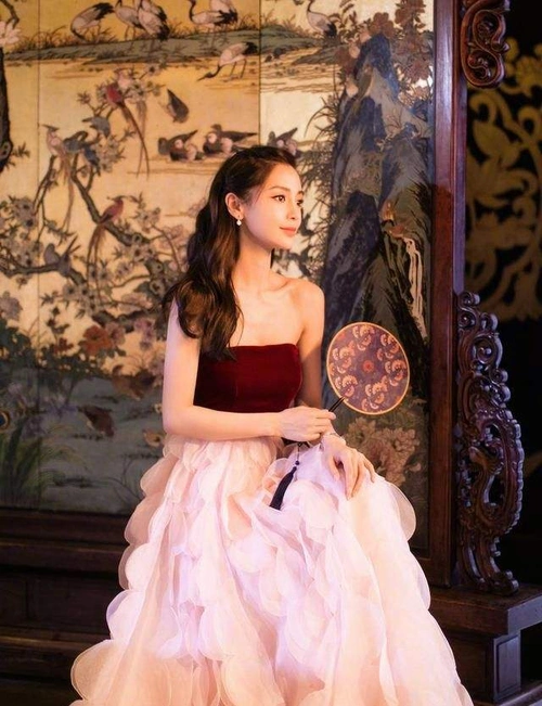 你见过哪些娱乐圈女明星十分惊艳的造型