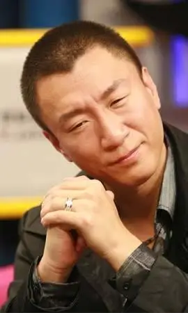 坚持,自负——狮子座人对年轻时候的理想或信念往往会供奉终生不予