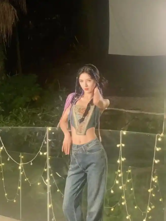 张予曦微博清库存 网友:不愧是王思聪最美女友