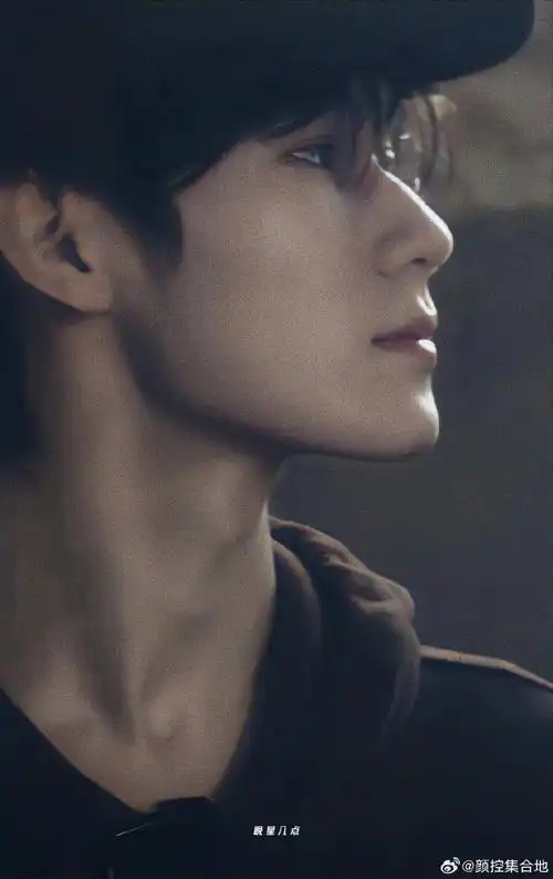 张真源##美出圈