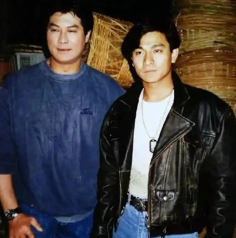 向华强听到后差点发飙:还想借50天,5天都没有!