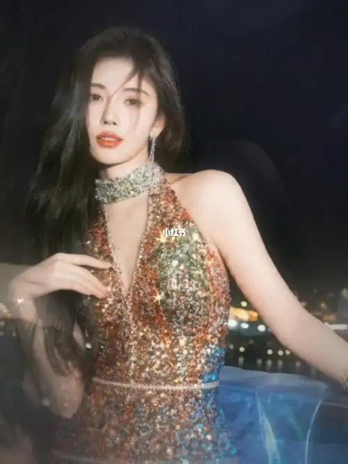 鞠婧祎美神降临77ivanyong2023高定礼服