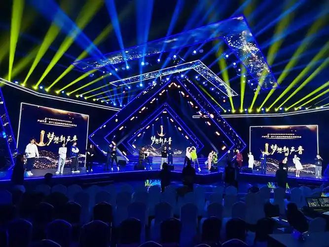 就算是彩排也要当做真实舞台来展现!_高清图集_新浪网