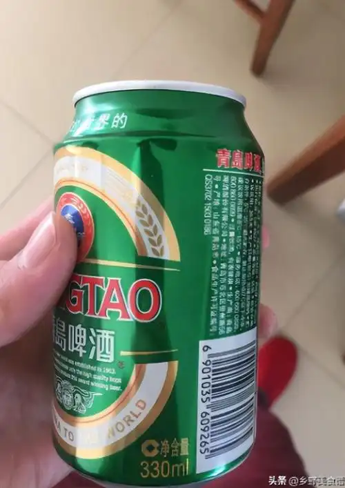 啤酒也会过期?过期后能不能喝?酿酒师告诉你真相,别不懂装懂