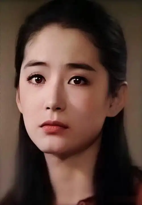 神仙颜值的明星:林青霞成神话,"小李子"惊动一栋楼的女生