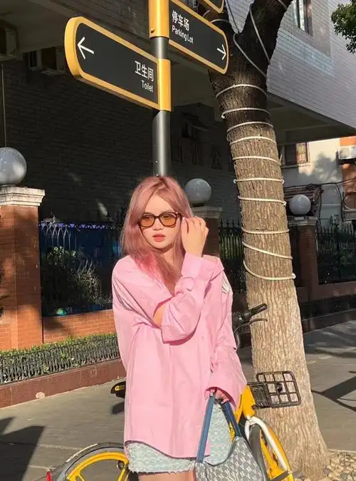 超显白的神仙发色粉紫色