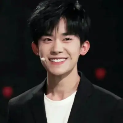 易烊千玺头像最帅图片 易烊千玺头像女生新款 - 高清头像 - 潮人个性