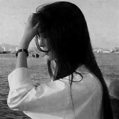 伤感黑色女生头像