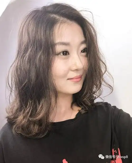 秋冬季流行空气感烫发