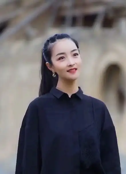 王二妮妹妹王小妮唱的陕北民歌也很好听