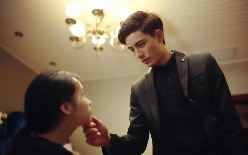 【霸道总裁】《总裁在上》图片广播剧第十二集_哔哩哔哩_bilibili