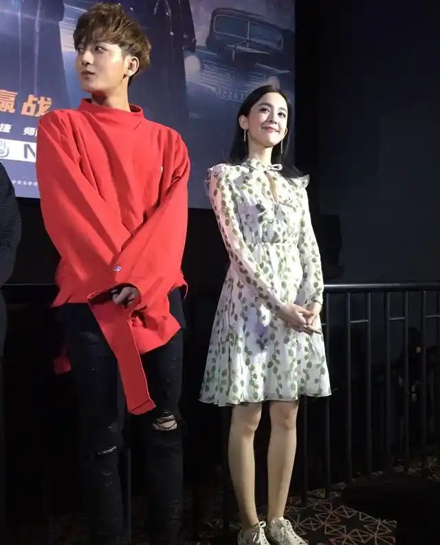 古力娜扎那么美 黄子韬却和何润东组起了cp