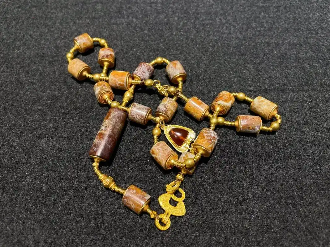 骆越文化期古玉～红水河骆67越文化古玉项链 78骆越文化期古玉