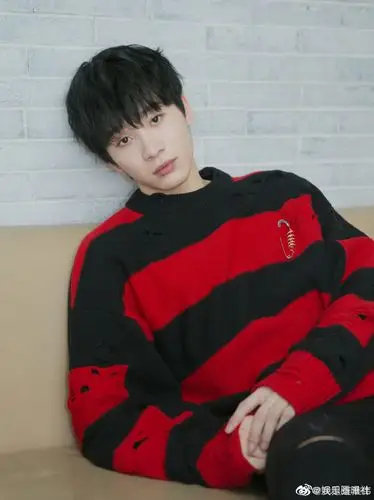 连淮伟这世间最完美的存在你的可爱让这份少年感更显得独特