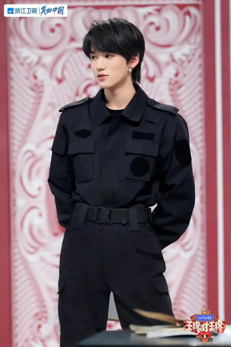 我是为了背景音乐发作品的,都去给我听!#宋亚轩王牌对王牌 - 抖音