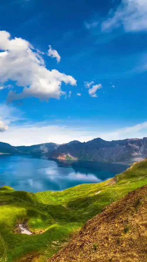 秋天的长白山美得醉人,层林尽染,五彩缤纷… - 堆糖,美图壁纸兴趣社区