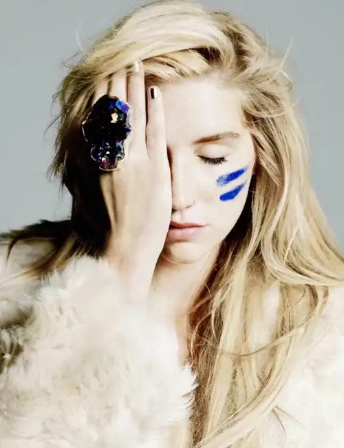 艾丽高登elliegoulding