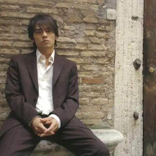 周杰伦早期青涩照片合集(无水印),你一定没看过 - 知乎