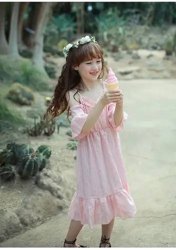 女童连衣裙海边度假夏季儿童沙滩裙宝宝白色吊带裙中大童露肩长裙