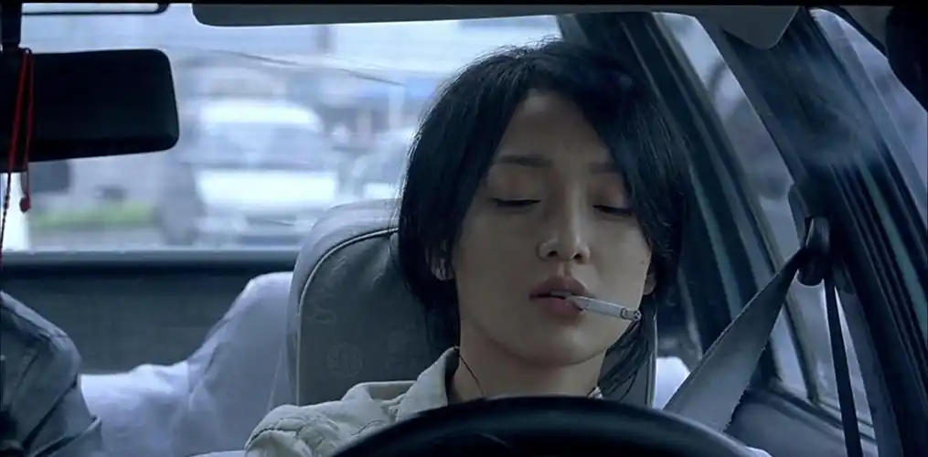 《李米的猜想》影评,时间给了爱答案,同样也给了周迅答案_电影_发丝