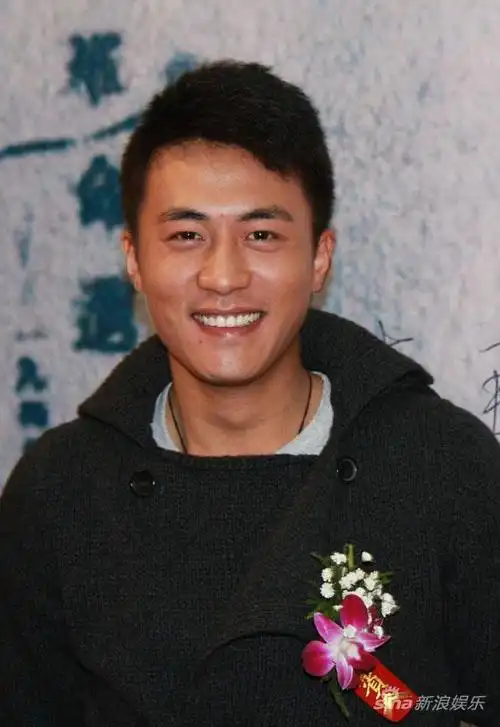 《南下》热播山东 杜淳再次情陷多角恋