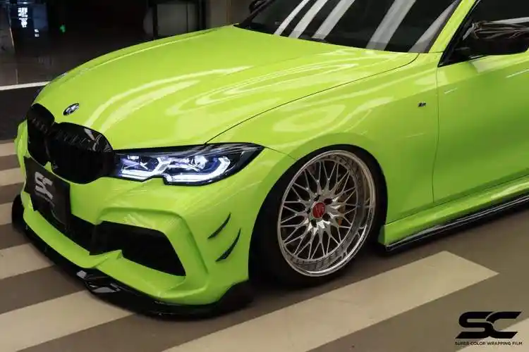 宝马3系贴膜sc改色膜荧光黄