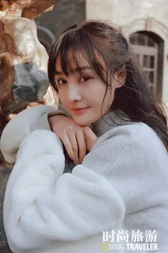 郑爽甜美俏皮旅拍写真图片88