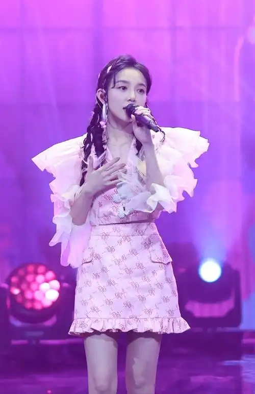 《蒙面唱将猜猜猜》第五季圆满收官  猜评团巧妙破局,获六连揭战绩