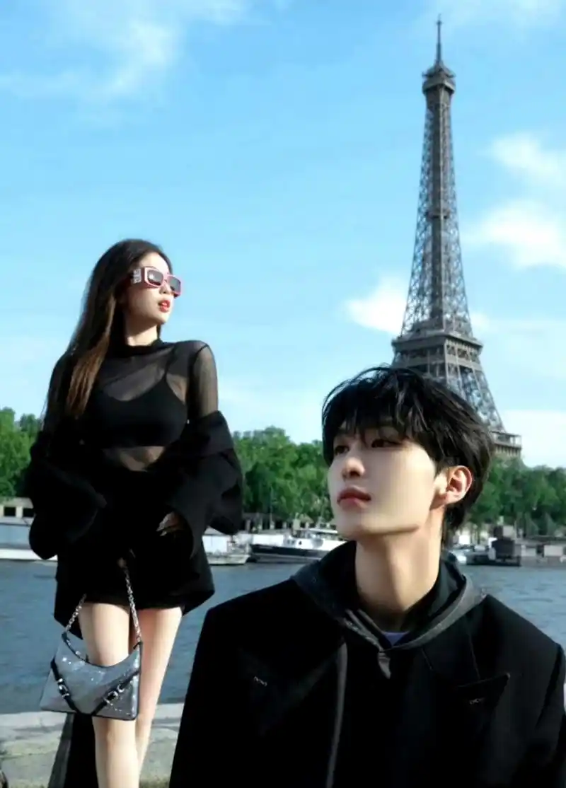 范丞丞,虞书欣七夕合体大片曝光,豪门姐弟的既视感