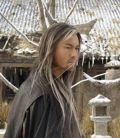 《神雕侠侣》选角周迅成牺牲品,刘亦菲落下疾病,拍戏何其艰苦_黄晓明