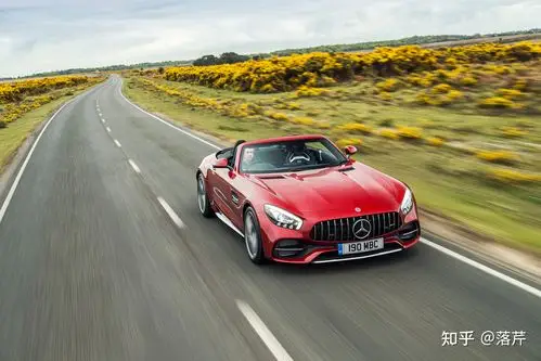 猩式车评:2017款梅赛德斯奔驰amg gt c敞篷版