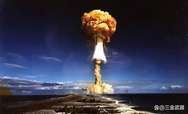 厉害了!中国第三代温压弹横空出世,堪称常规战争下的核弹!