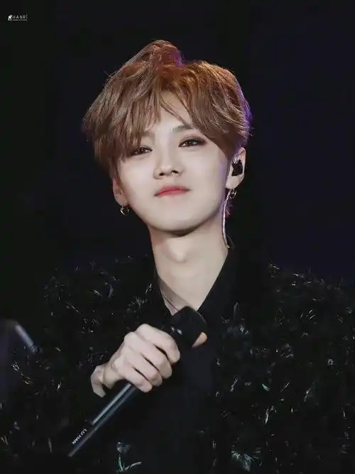 鹿晗线上音乐会终于要来了,你最期待哪首音乐呢?