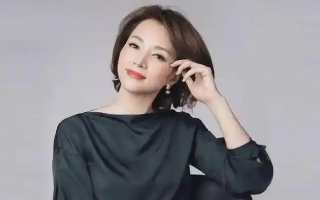 董卿说前任突然联系想重新处朋友别再上当了