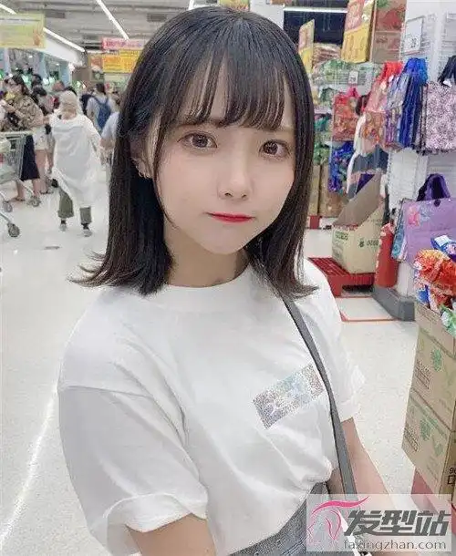 日系甜美感短发姬发式外翘发型
