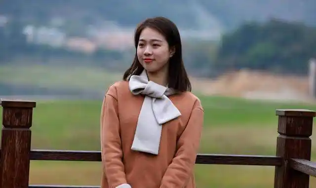 校花陈怡:远嫁非洲"酋长儿子",却接客度日,父亲因此抑郁自杀_布力