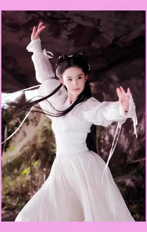 歪瓜裂枣pk美女群,比美瞬间见高低,颜值大战引尴尬