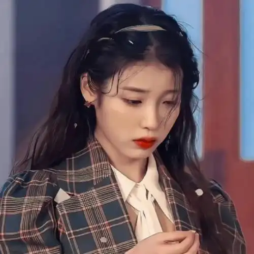 分享iu的绝美头像|iu_新浪新闻