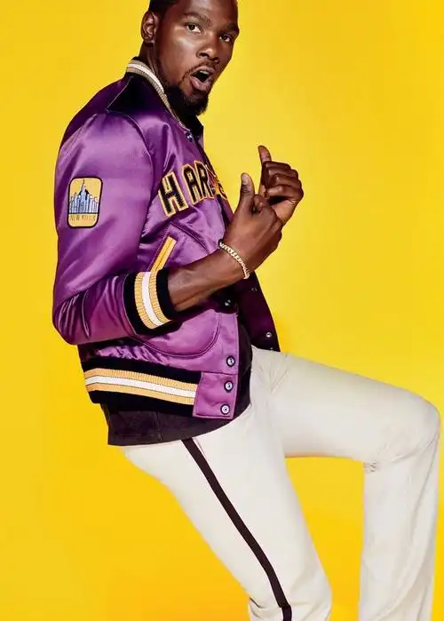 杜兰特为《gq》拍杂志写真 当选年度冠军人物