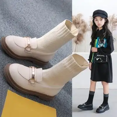 女孩短靴春秋图片