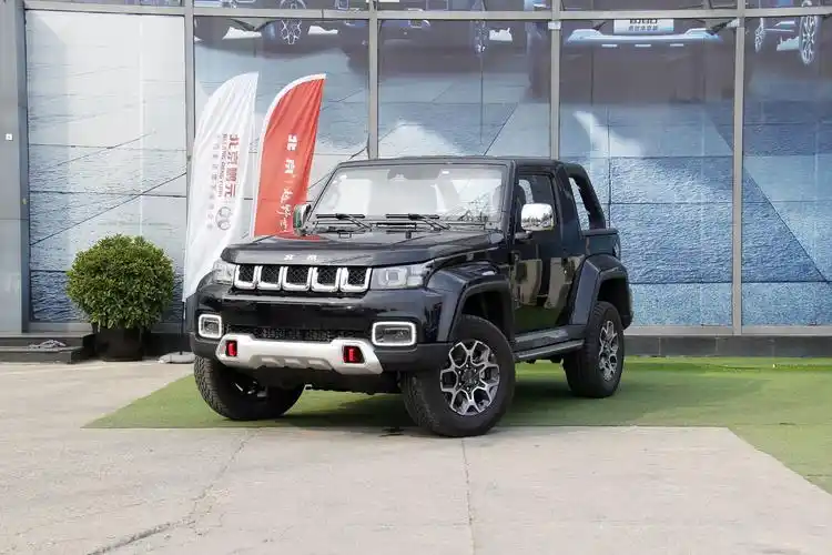 新车快讯|新款北京f40皮卡售16.99万,最大224马力