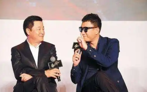 他曾在《家的n次方》中客串过宋丹丹的富商老公薛茂祥;在《杜拉拉升职