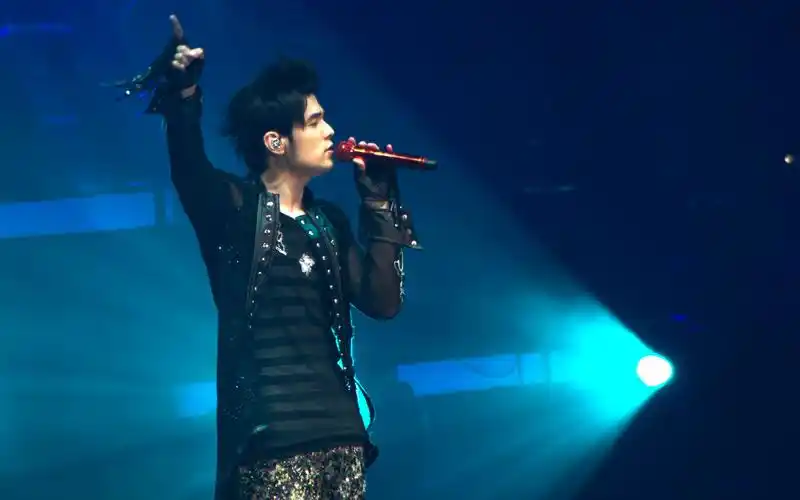 【新年快乐】暖心的周杰伦 用这首《七里香》陪你一起跨年