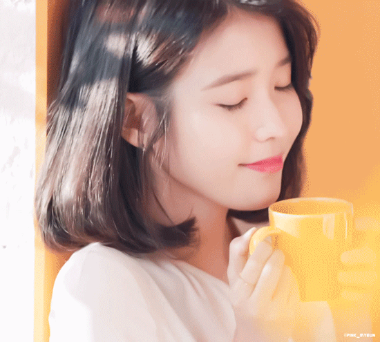 iu 李知恩 李智恩 动图 cr:pink_myeun