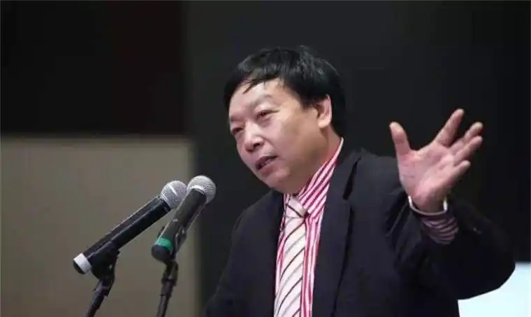 原创侵吞国有资产骗取国家66亿后逃往美国王晓麟至今仍逍遥法外